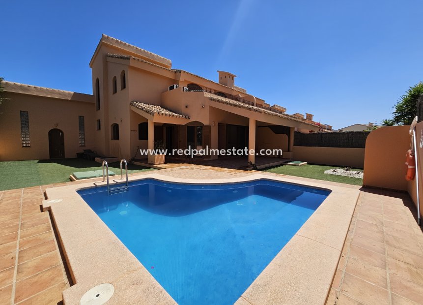 Resale - Detached Villa -
La Manga - Costa Calida