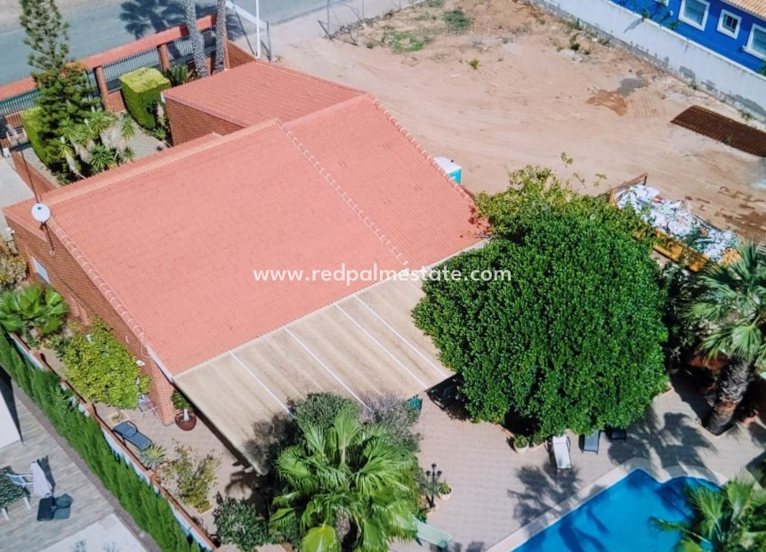 Resale - Detached Villa -
La Manga - Costa Calida