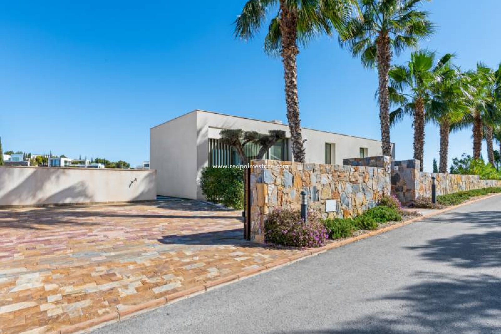 Resale - Detached Villa -
Las Colinas Golf - Costa Blanca