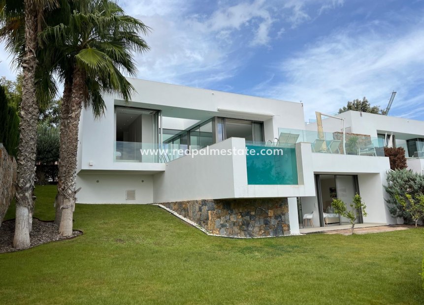 Resale - Detached Villa -
Las Colinas Golf - Costa Blanca