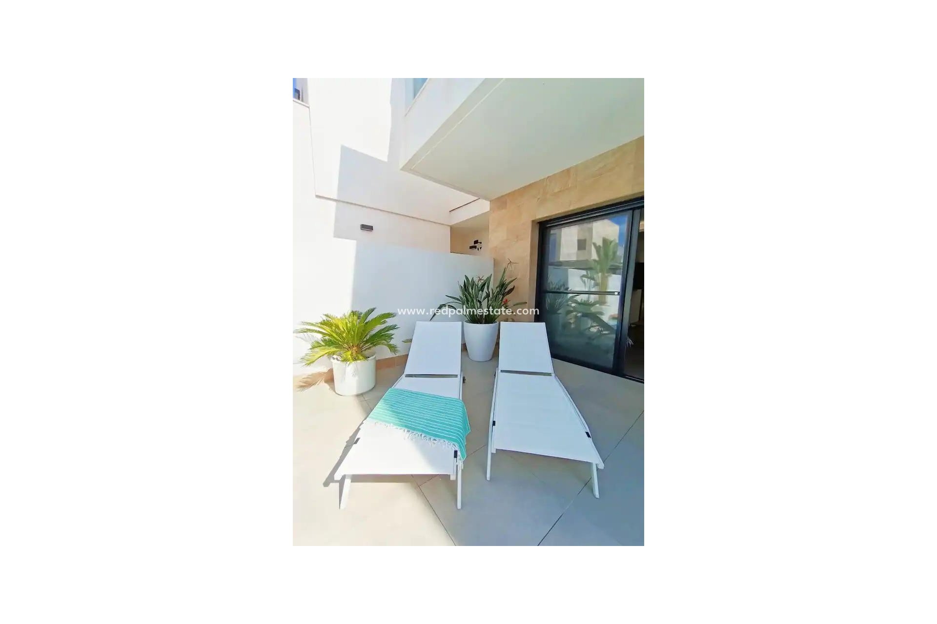 Resale - Detached Villa -
Montesinos - Costa Blanca