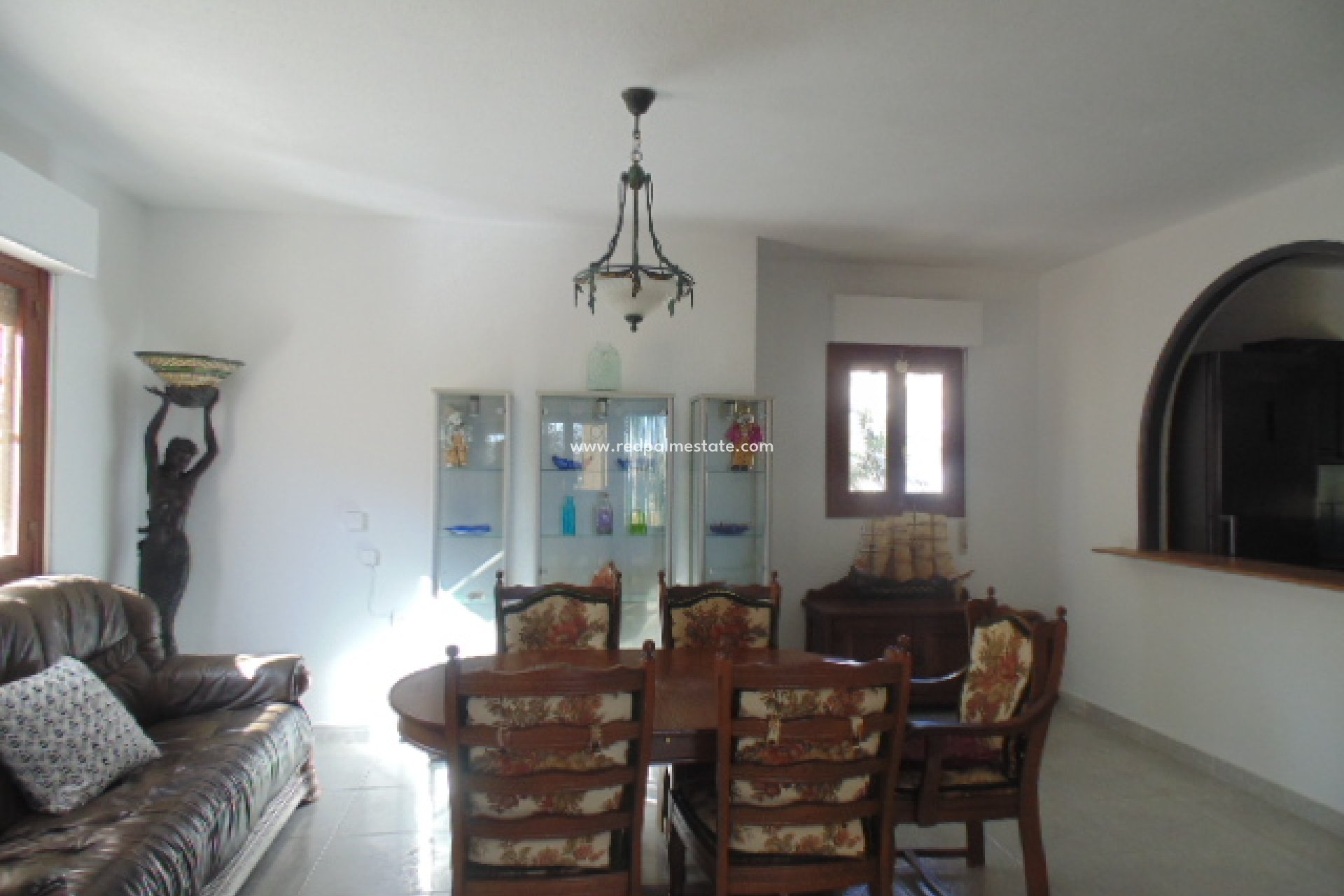 Resale - Detached Villa -
Orihuela Costa - Calle Los Pirineos