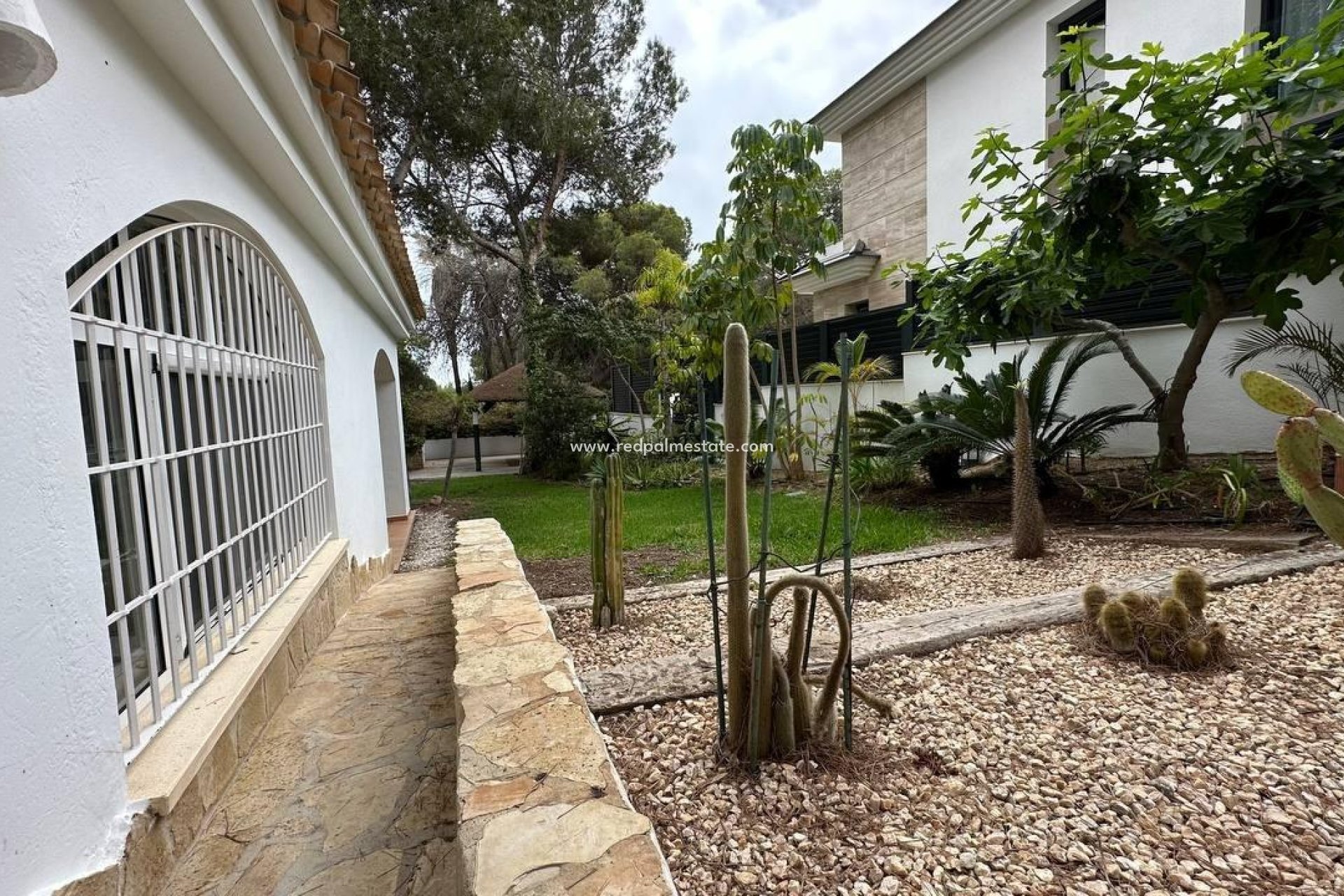 Resale - Detached Villa -
Orihuela Costa - Campoamor