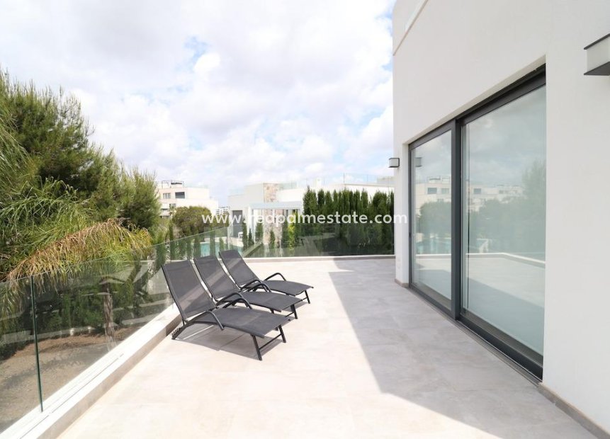 Resale - Detached Villa -
Orihuela Costa - Campoamor