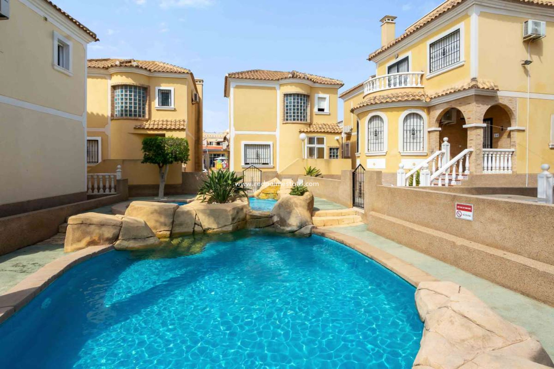 Resale - Detached Villa -
Orihuela Costa - Costa Blanca