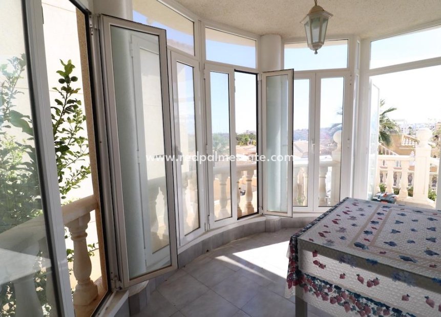 Resale - Detached Villa -
Orihuela Costa - Costa Blanca