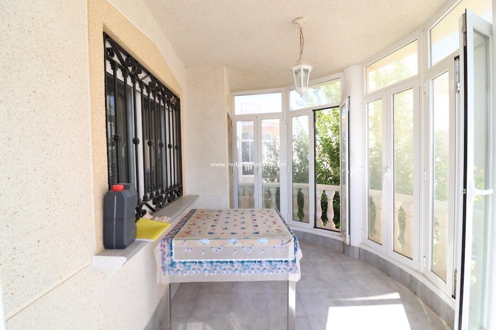 Resale - Detached Villa -
Orihuela Costa - Costa Blanca