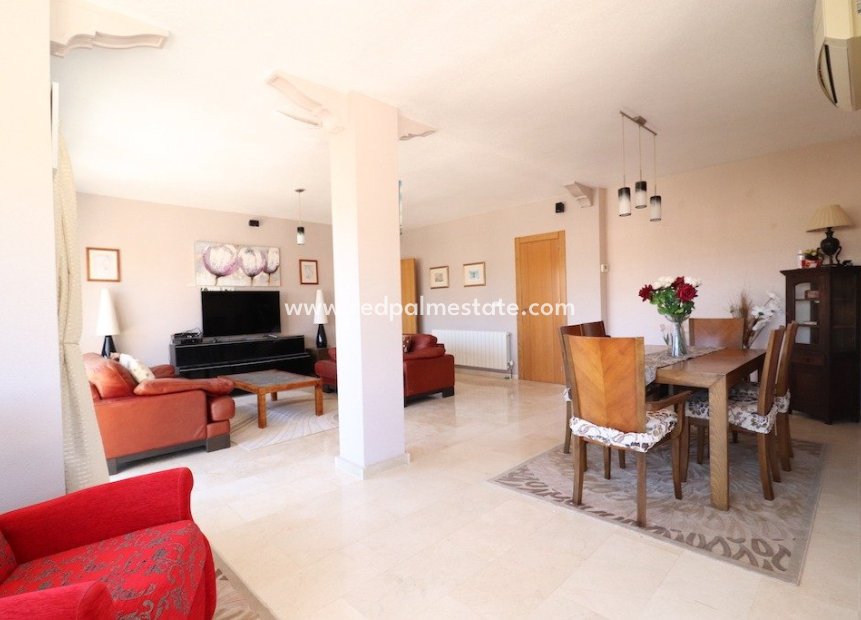 Resale - Detached Villa -
Orihuela Costa - Costa Blanca