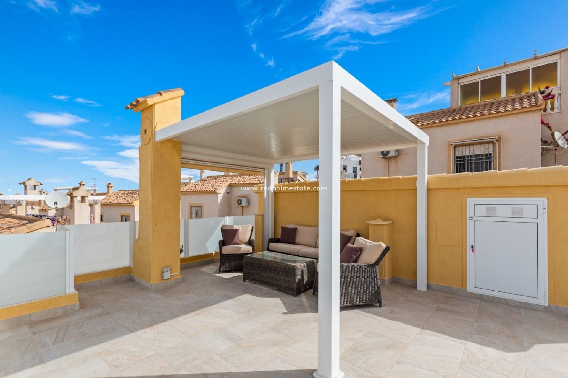 Resale - Detached Villa -
Orihuela Costa - Costa Blanca