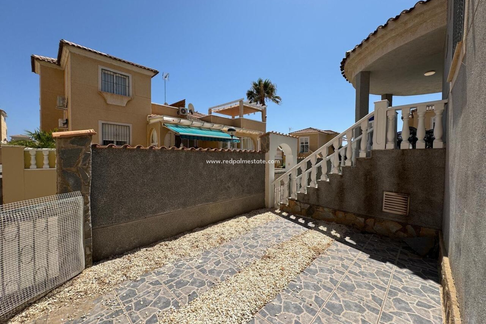 Resale - Detached Villa -
Orihuela Costa - Costa Blanca