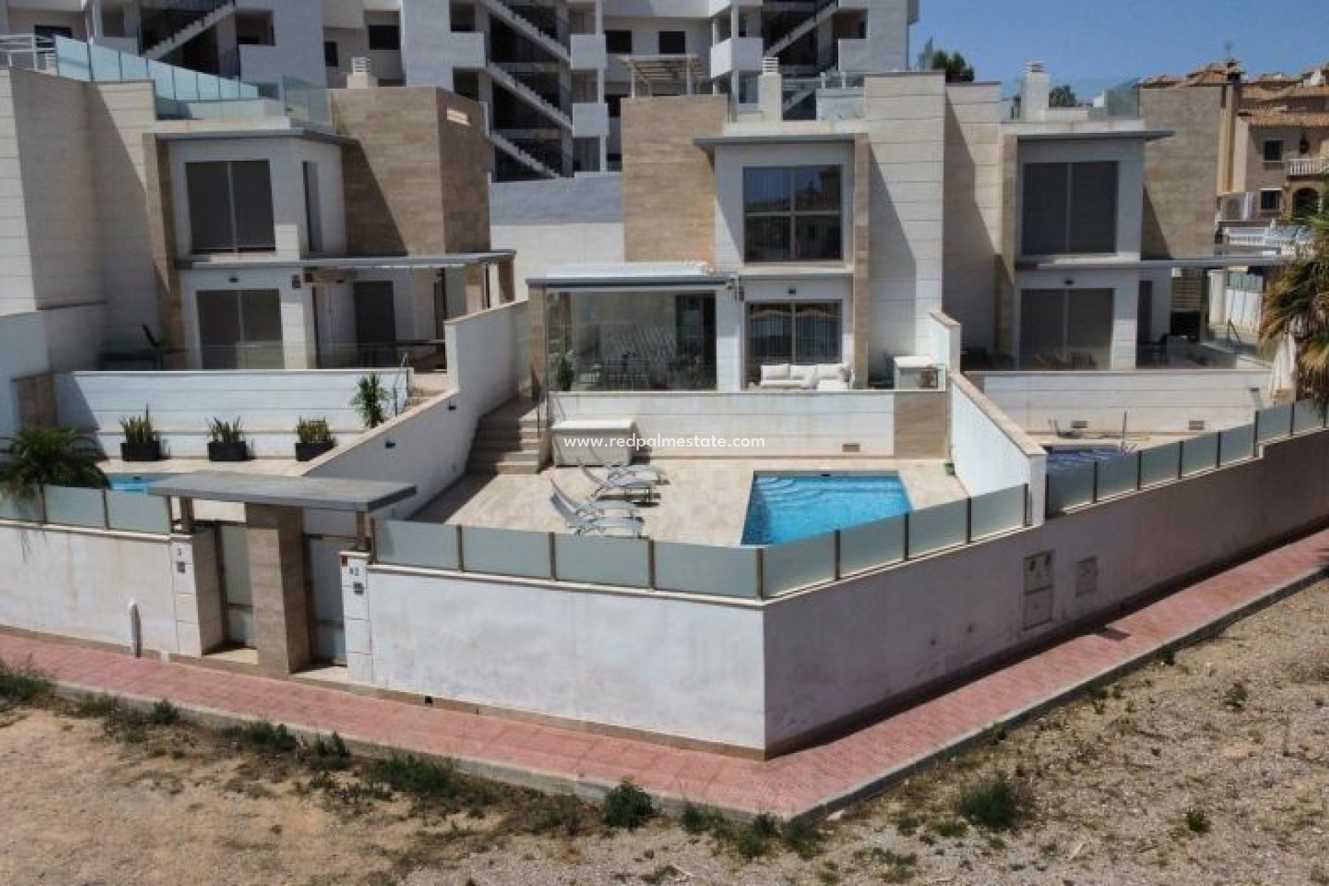 Resale - Detached Villa -
Orihuela Costa - Costa Blanca