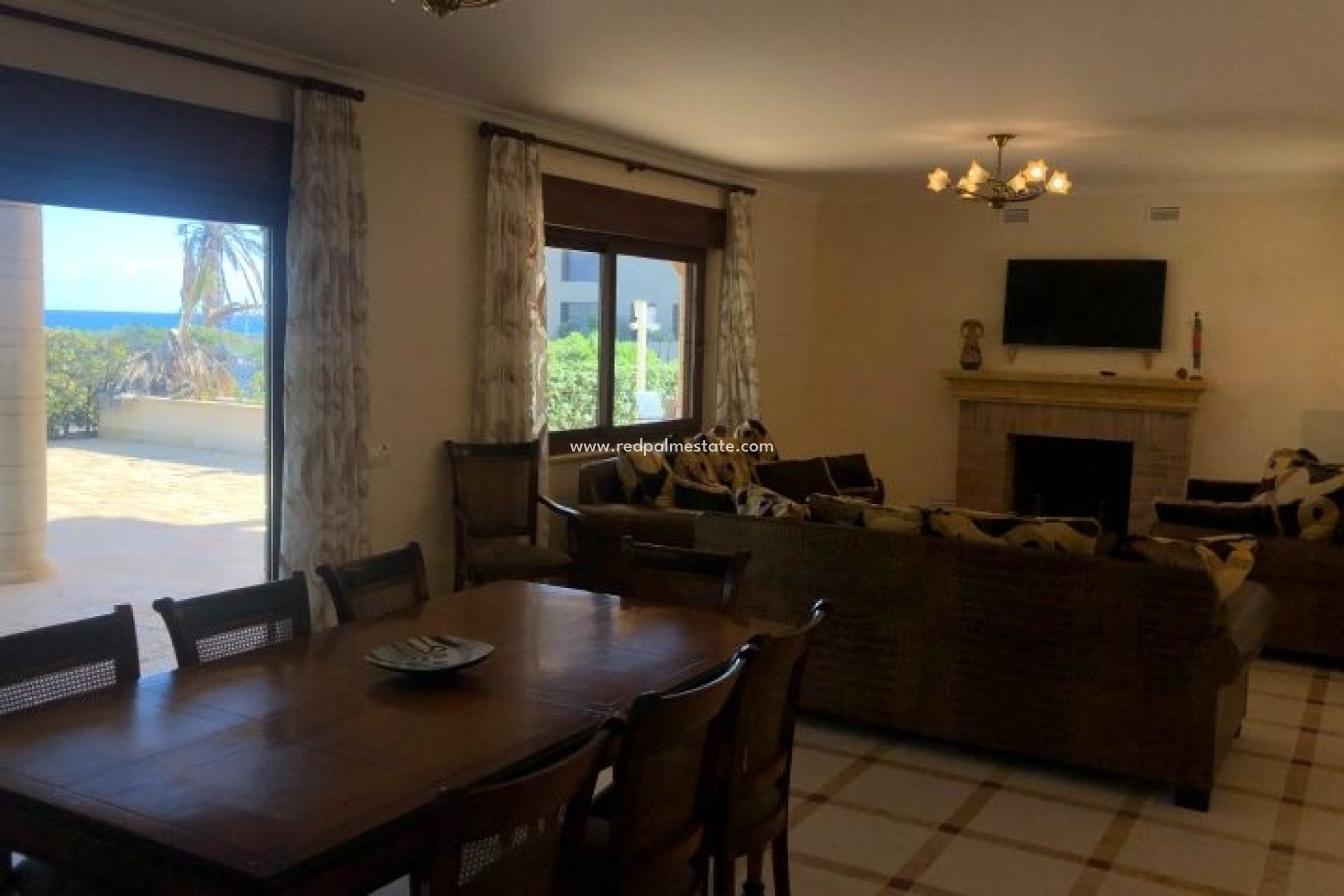 Resale - Detached Villa -
Orihuela Costa - Costa Blanca