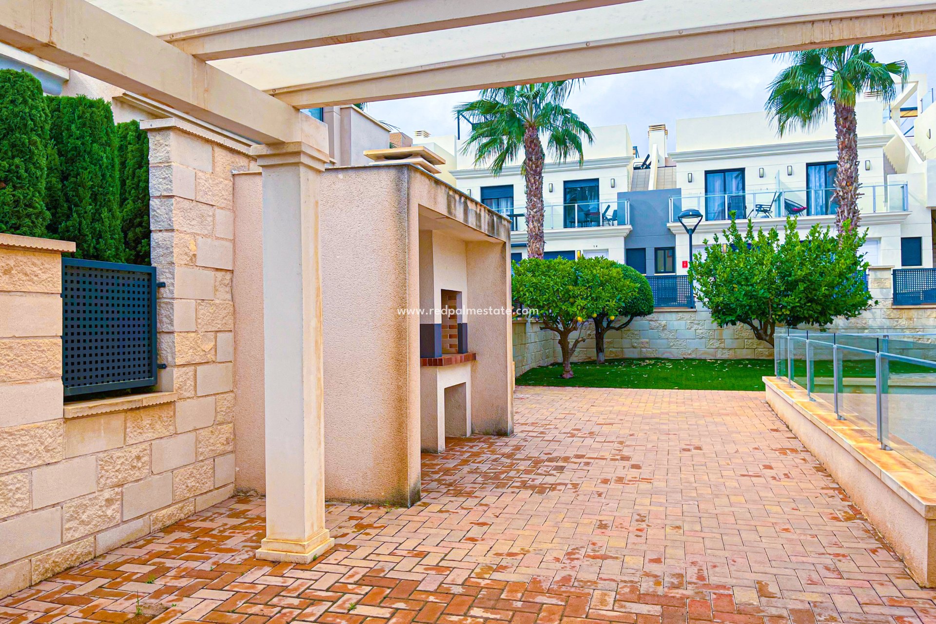 Resale - Detached Villa -
Orihuela Costa - Costa Blanca