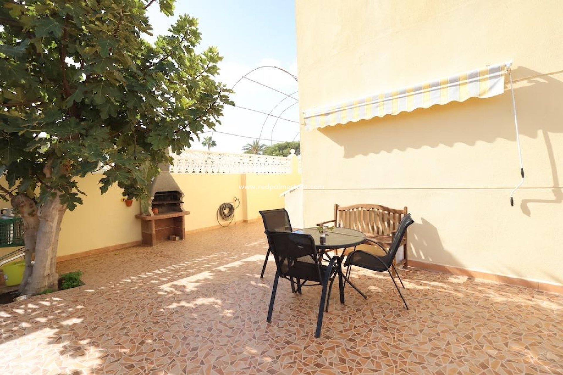 Resale - Detached Villa -
Orihuela Costa - Costa Blanca