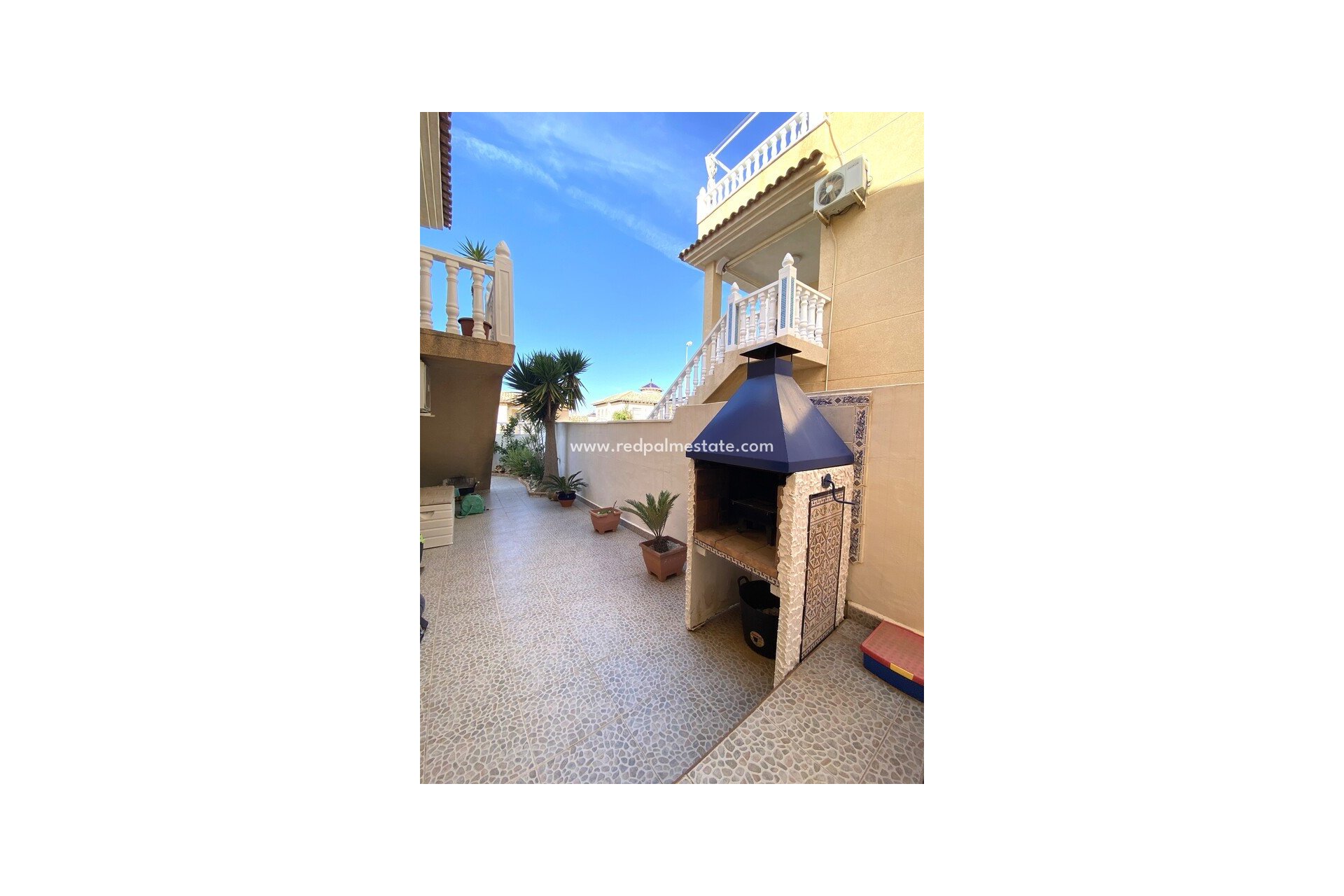 Resale - Detached Villa -
Orihuela Costa - Costa Blanca