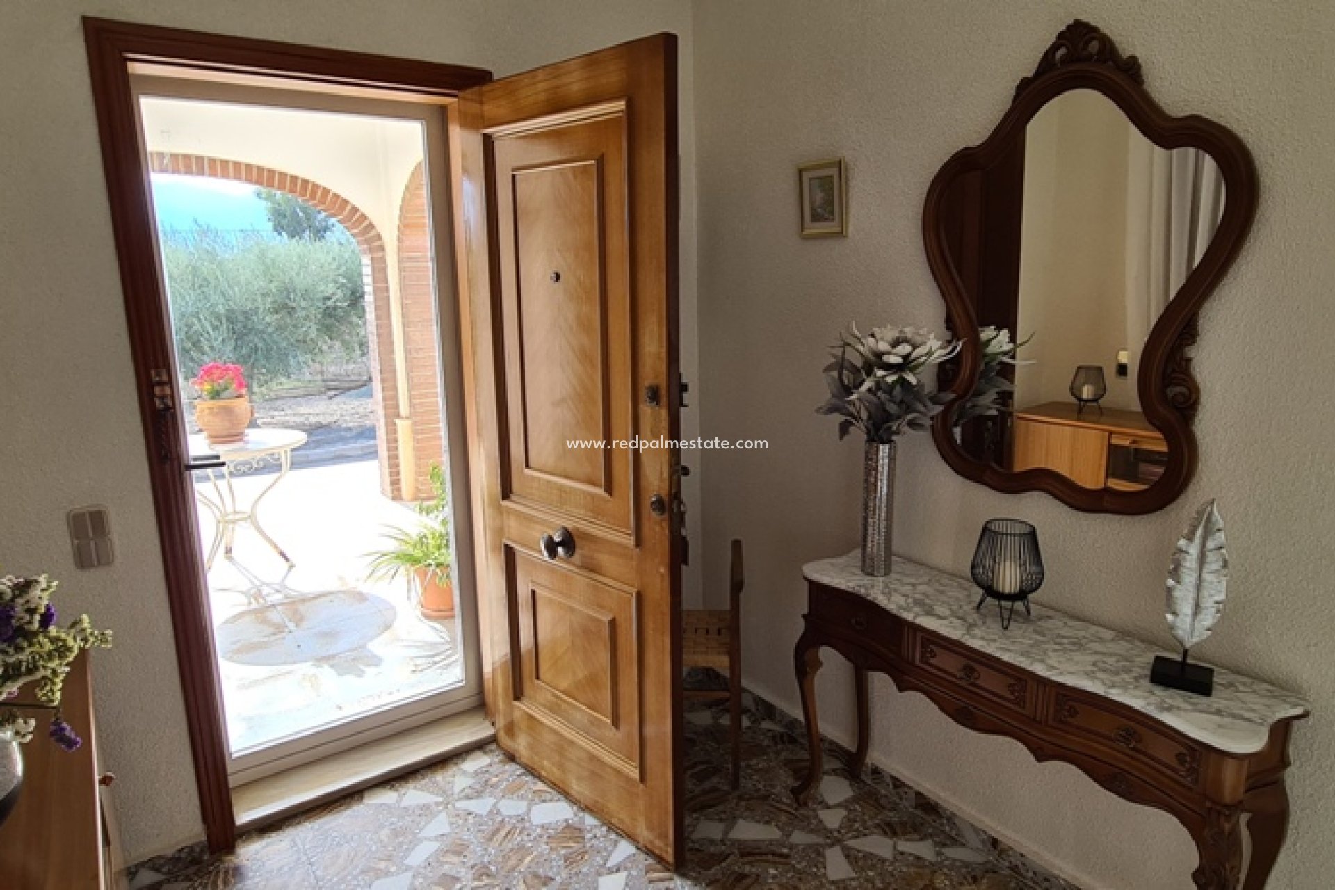 Resale - Detached Villa -
Orihuela Costa - Inland