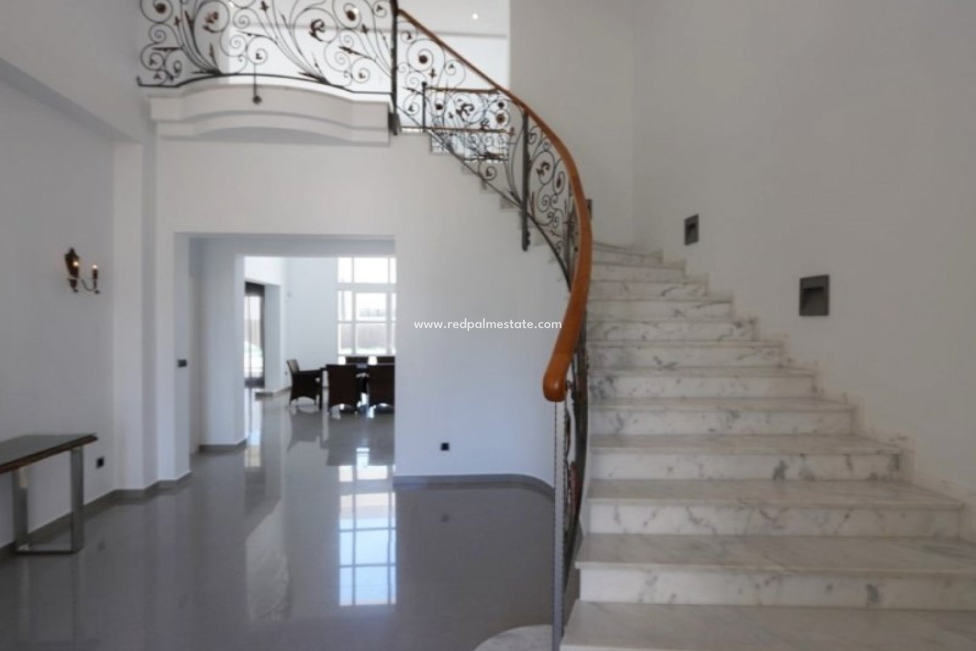 Resale - Detached Villa -
Orihuela Costa - Inland