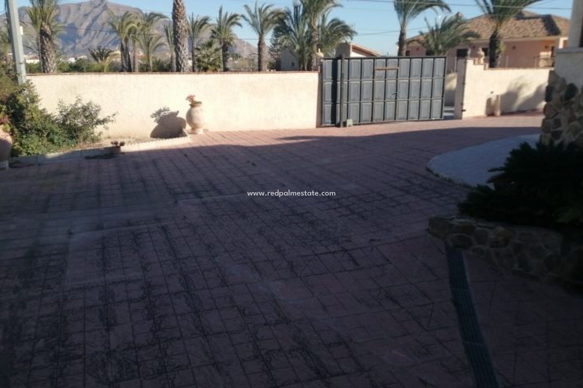 Resale - Detached Villa -
Orihuela Costa - Inland