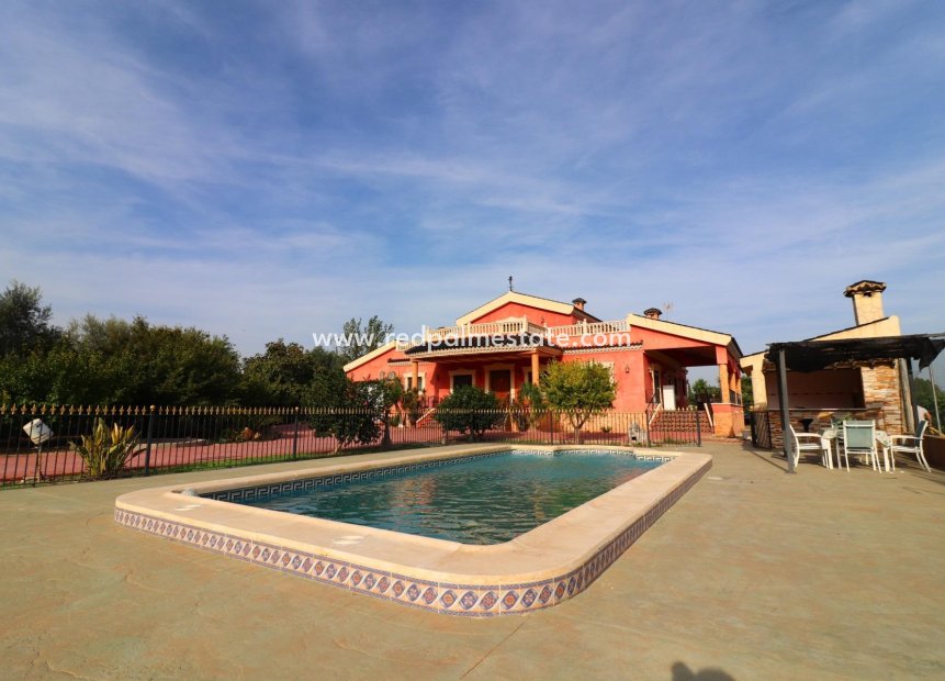 Resale - Detached Villa -
Orihuela Costa - La Campaneta