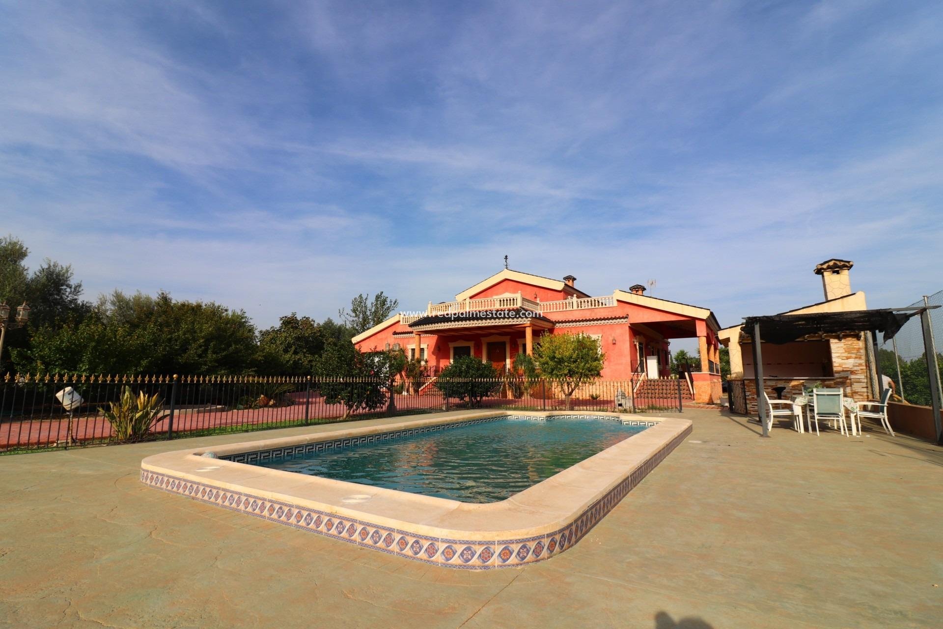 Resale - Detached Villa -
Orihuela Costa - La Campaneta