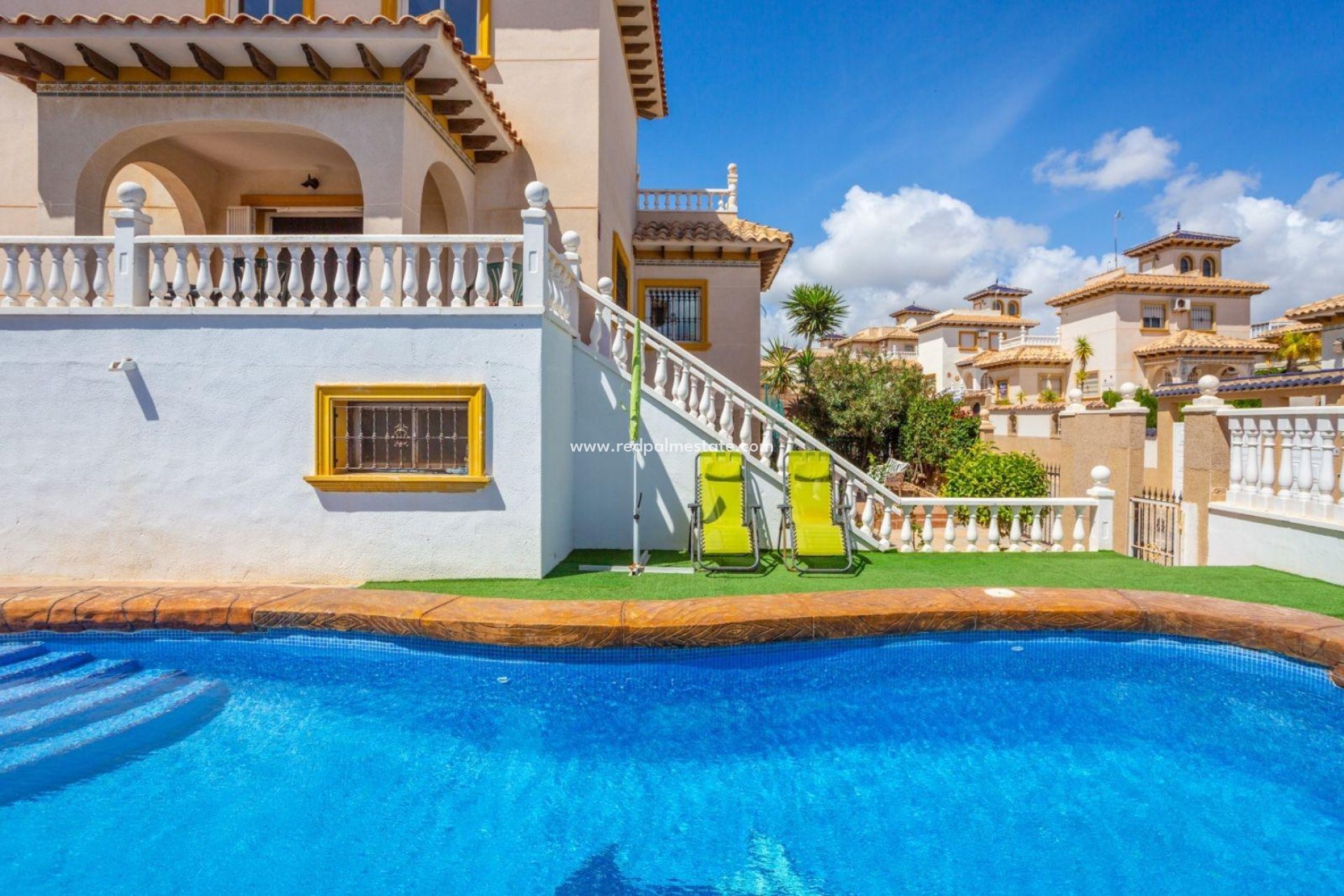 Resale - Detached Villa -
Orihuela Costa - La Zenia