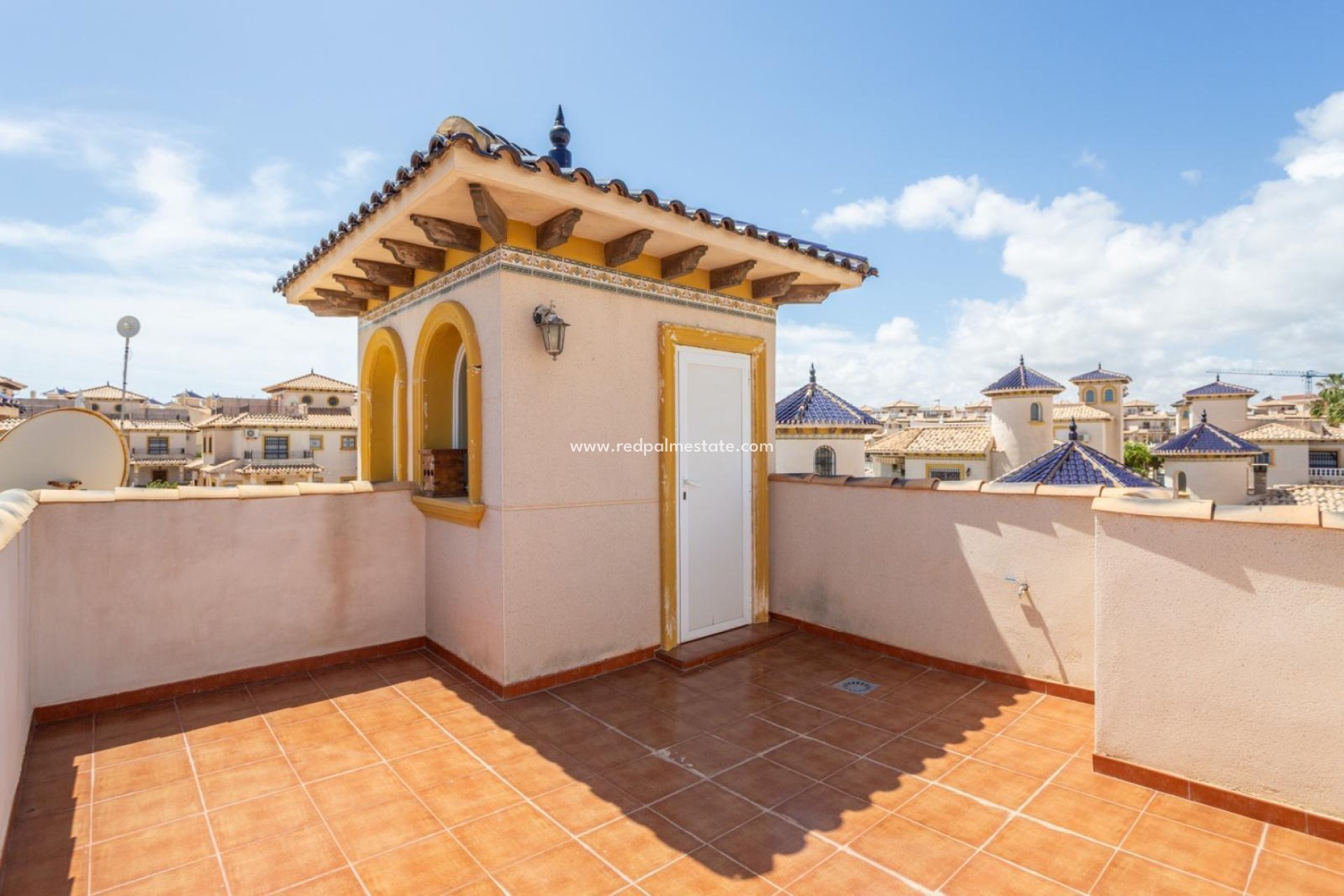 Resale - Detached Villa -
Orihuela Costa - La Zenia