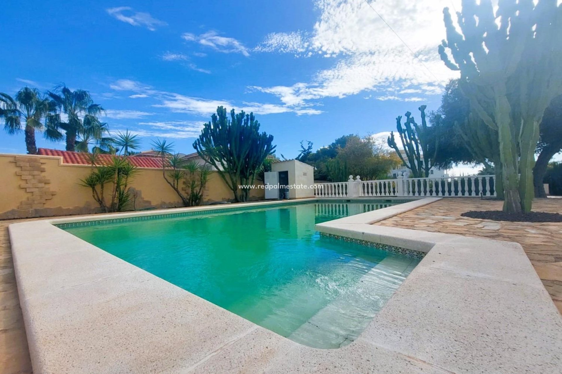 Resale - Detached Villa -
Orihuela Costa - Las Filipinas