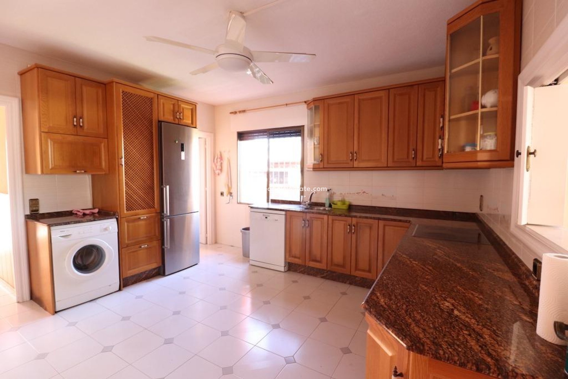 Resale - Detached Villa -
Orihuela Costa - MUY CERCA DE LA PLAYA