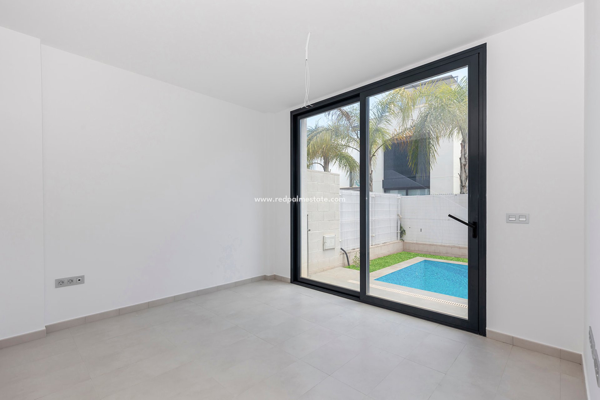 Resale - Detached Villa -
Orihuela Costa - PAU 26