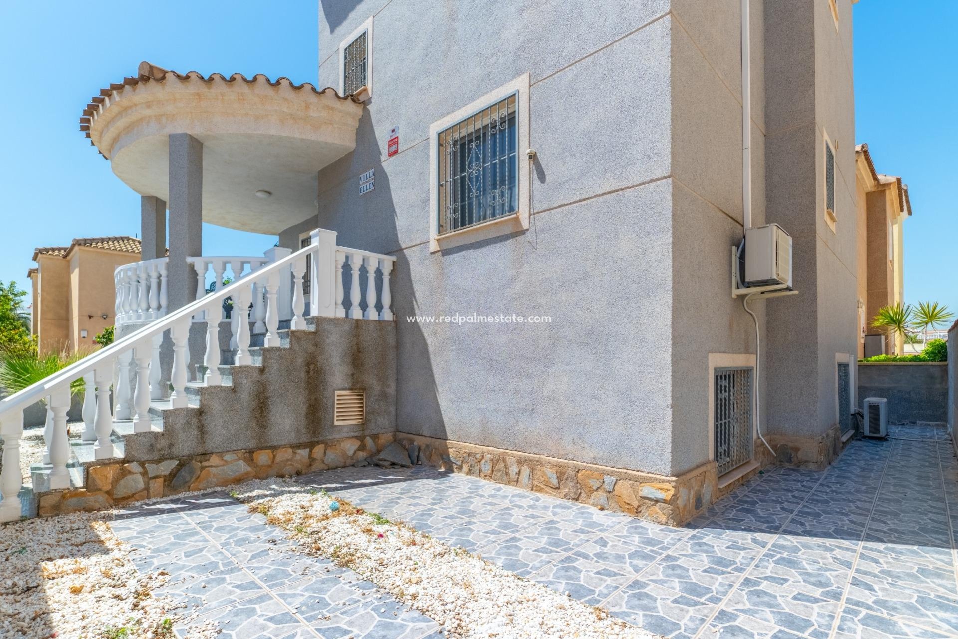 Resale - Detached Villa -
Orihuela Costa - Playa Flamenca