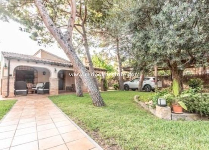 Resale - Detached Villa -
Orihuela Costa - Punta Prima