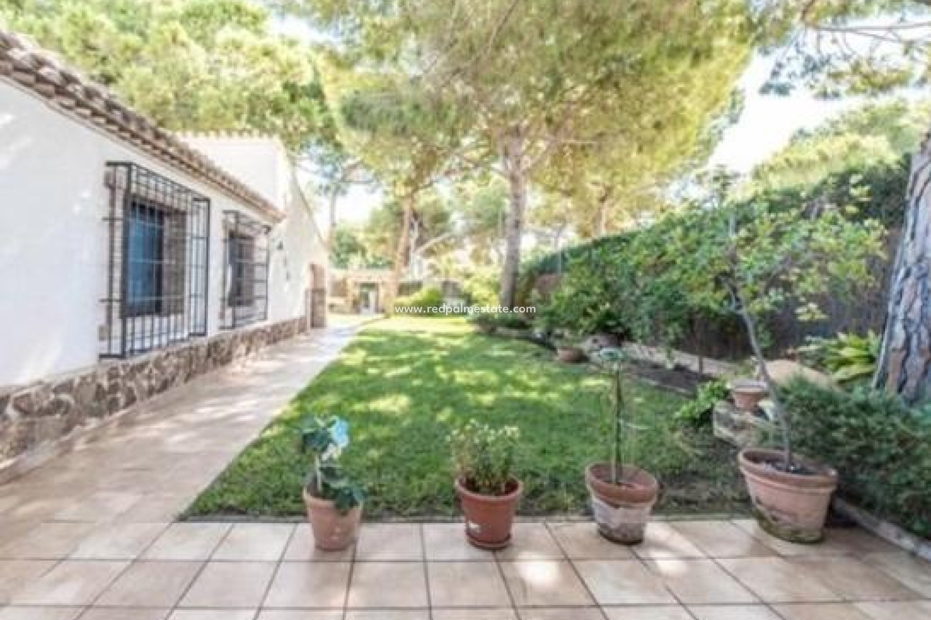 Resale - Detached Villa -
Orihuela Costa - Punta Prima