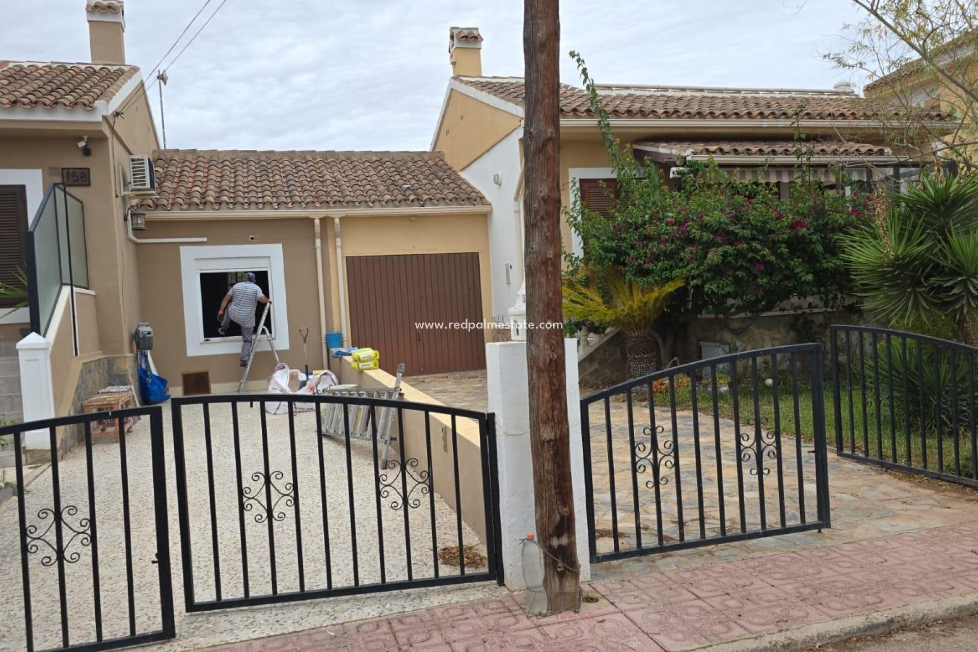 Resale - Detached Villa -
Orihuela Costa - Punta Prima