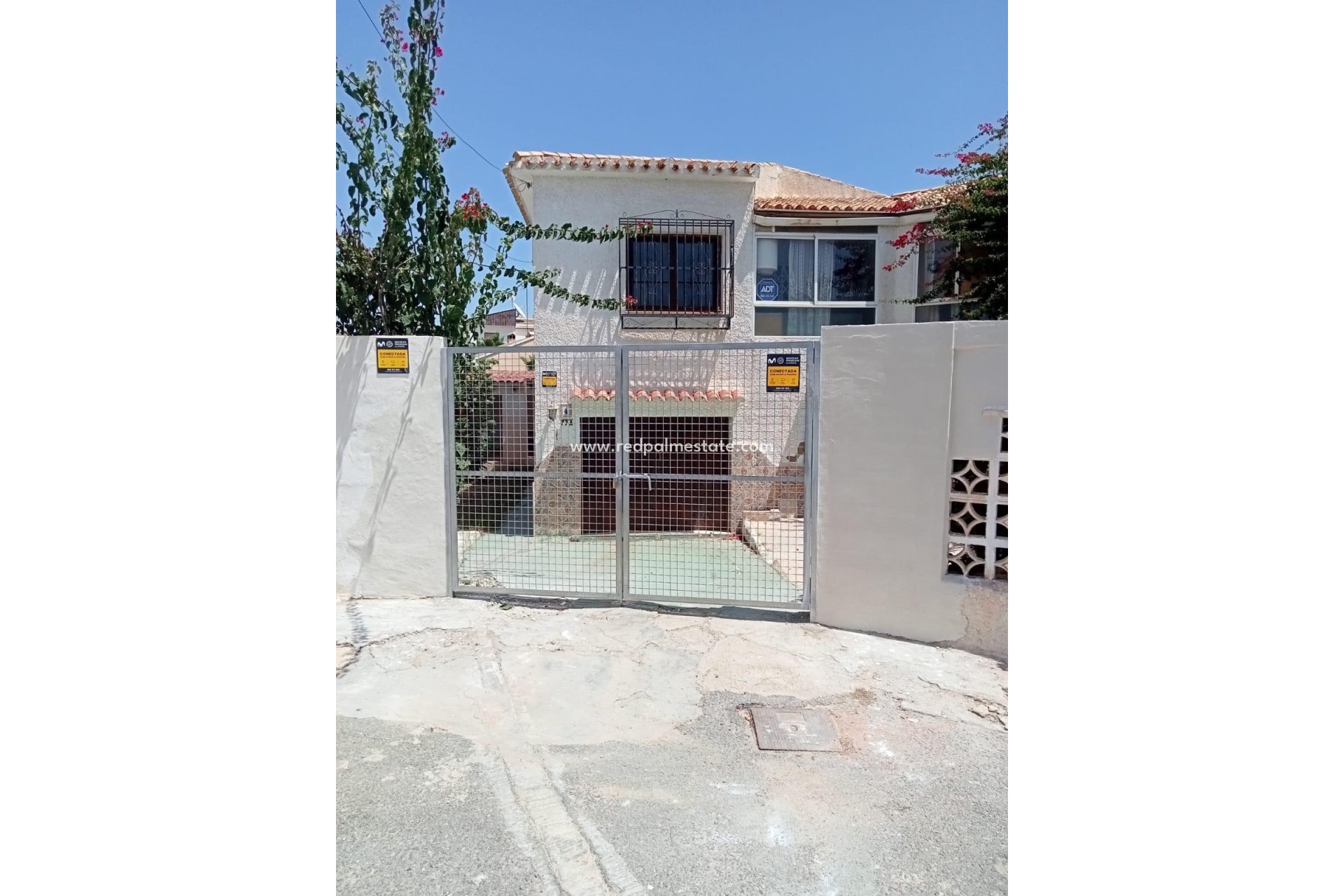 Resale - Detached Villa -
Orihuela Costa - Punta Prima