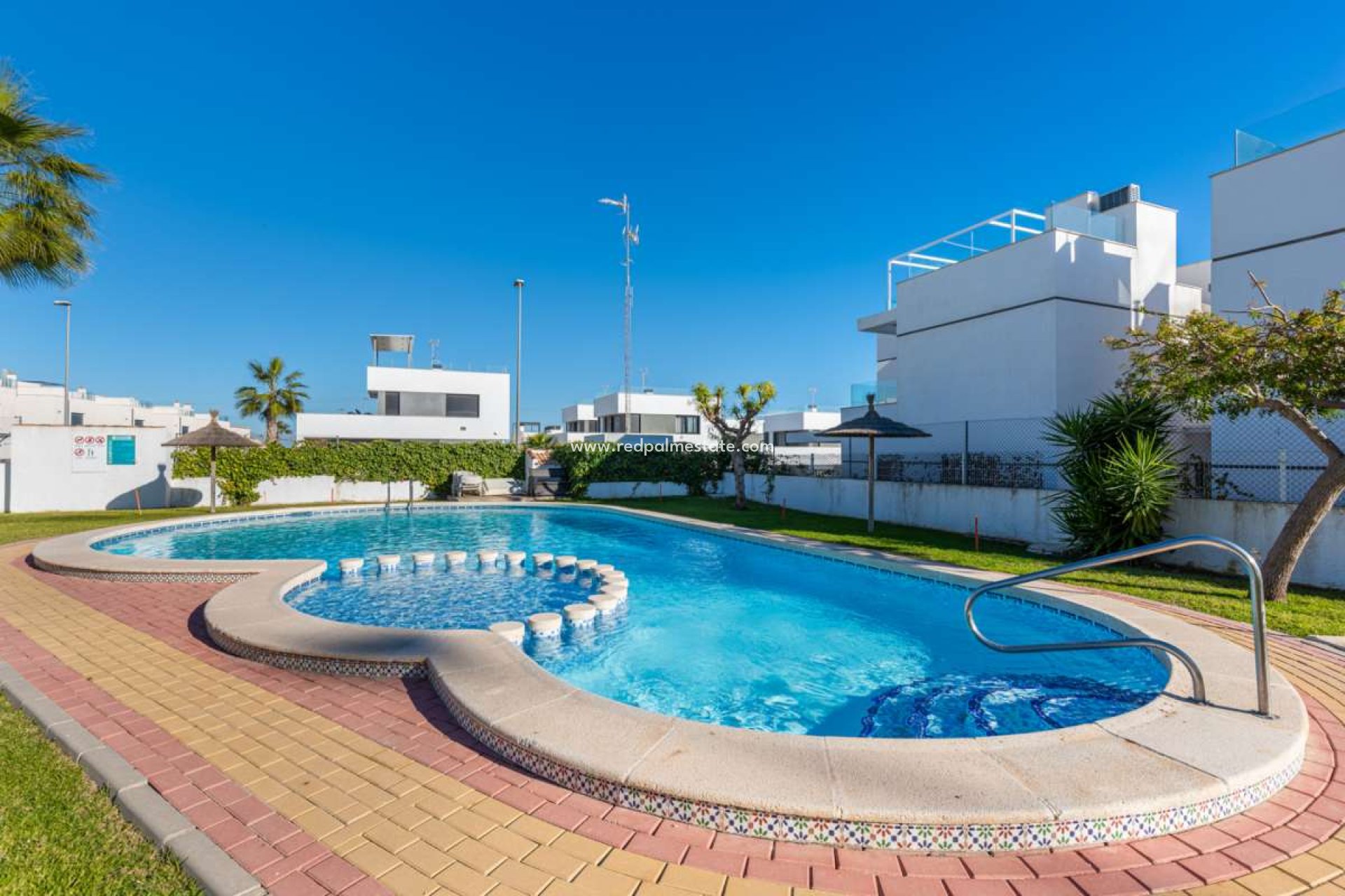 Resale - Detached Villa -
Orihuela Costa - Villamartín