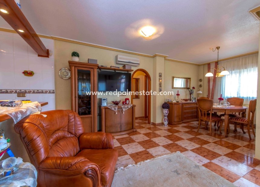 Resale - Detached Villa -
Orihuela Costa - Villamartín