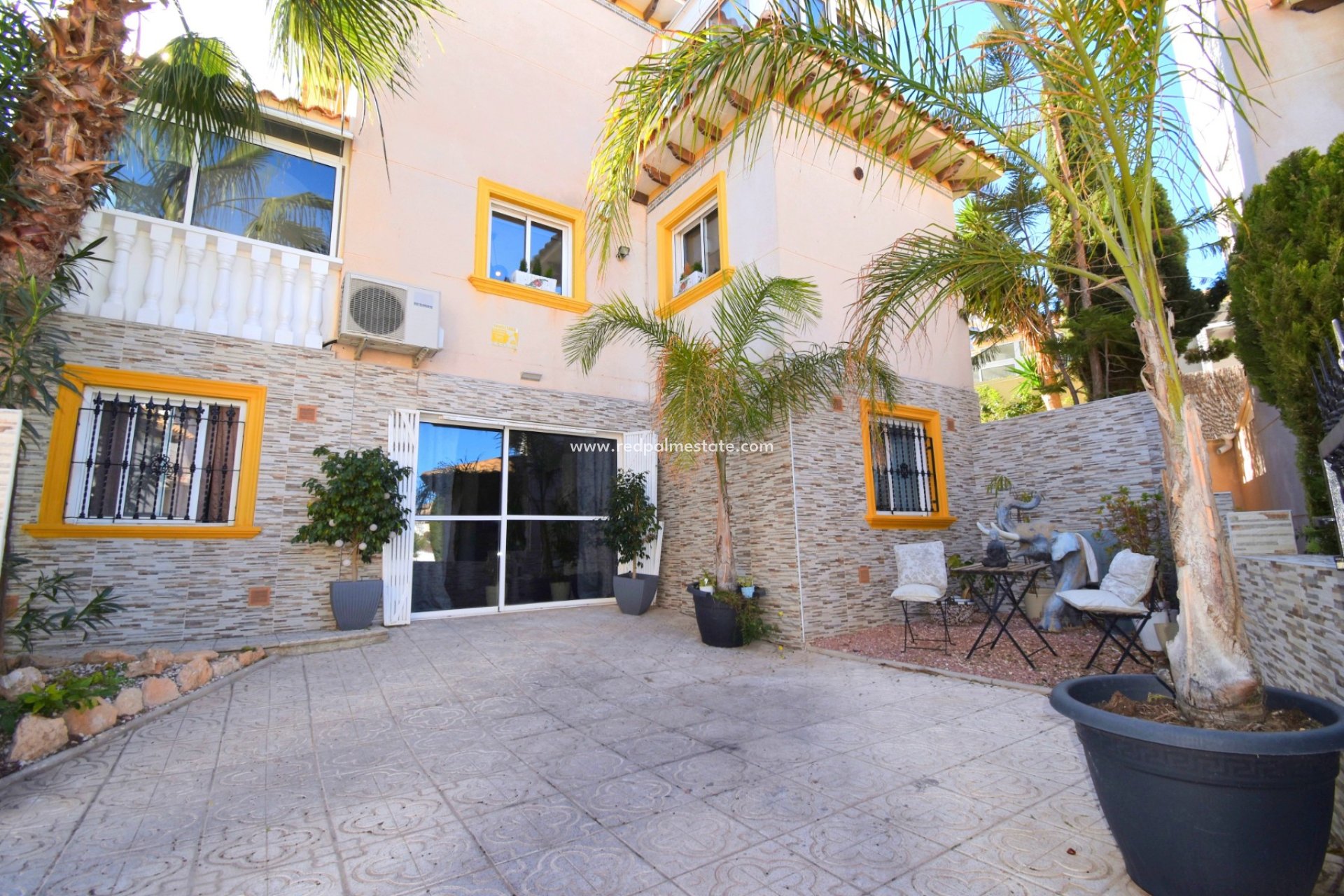 Resale - Detached Villa -
Orihuela Costa