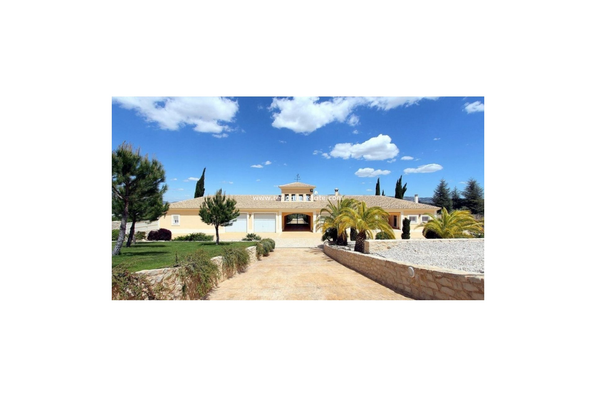 Resale - Detached Villa -
Penàguila