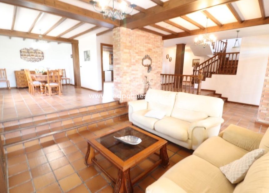 Resale - Detached Villa -
Pilar de la Horadada - Riomar