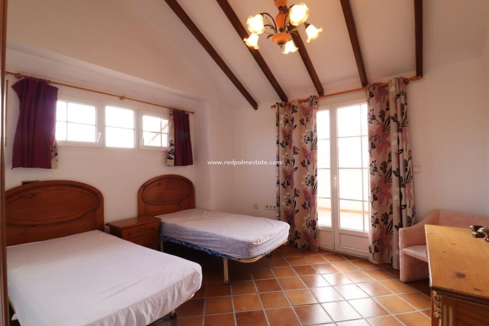 Resale - Detached Villa -
Pilar de la Horadada - Riomar