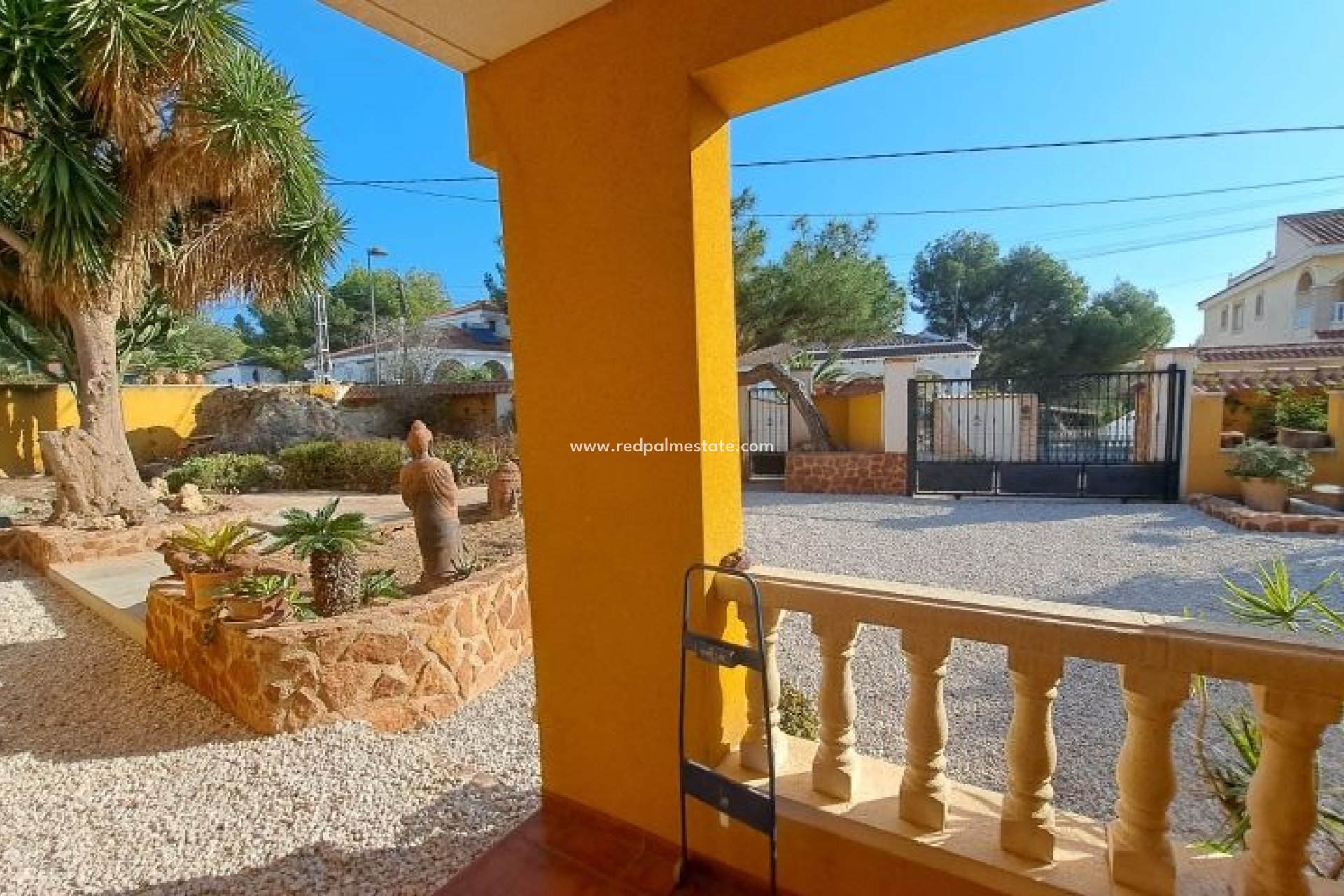 Resale - Detached Villa -
Pinar de Campoverde - Inland