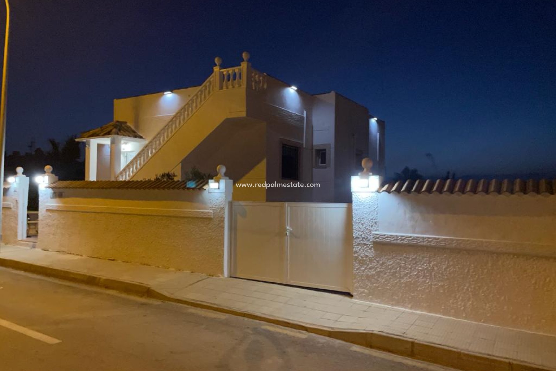 Resale - Detached Villa -
San Miguel de Salinas - Inland