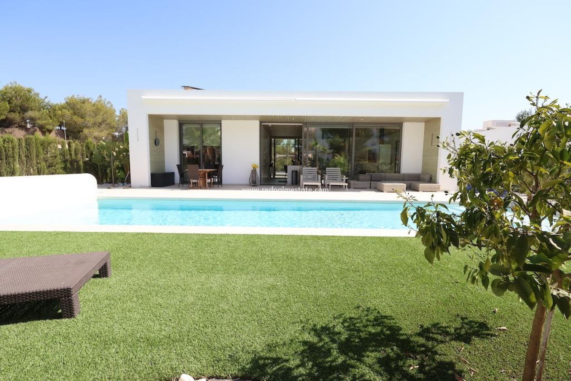 Resale - Detached Villa -
San Miguel de Salinas - Las Colinas Golf