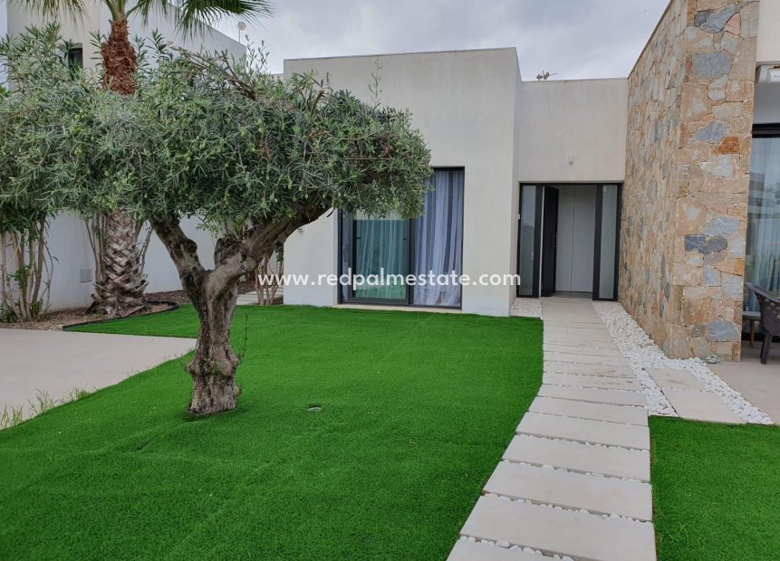 Resale - Detached Villa -
SANTIAGO DE LA RIBERA - Avd De San Blas