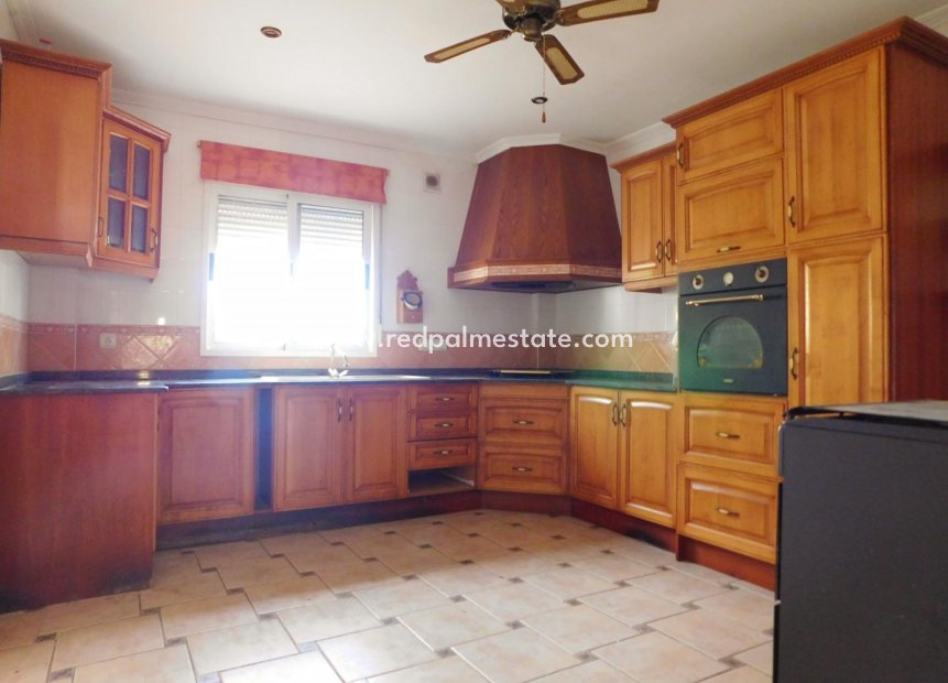 Resale - detached-villa -
Torremendo