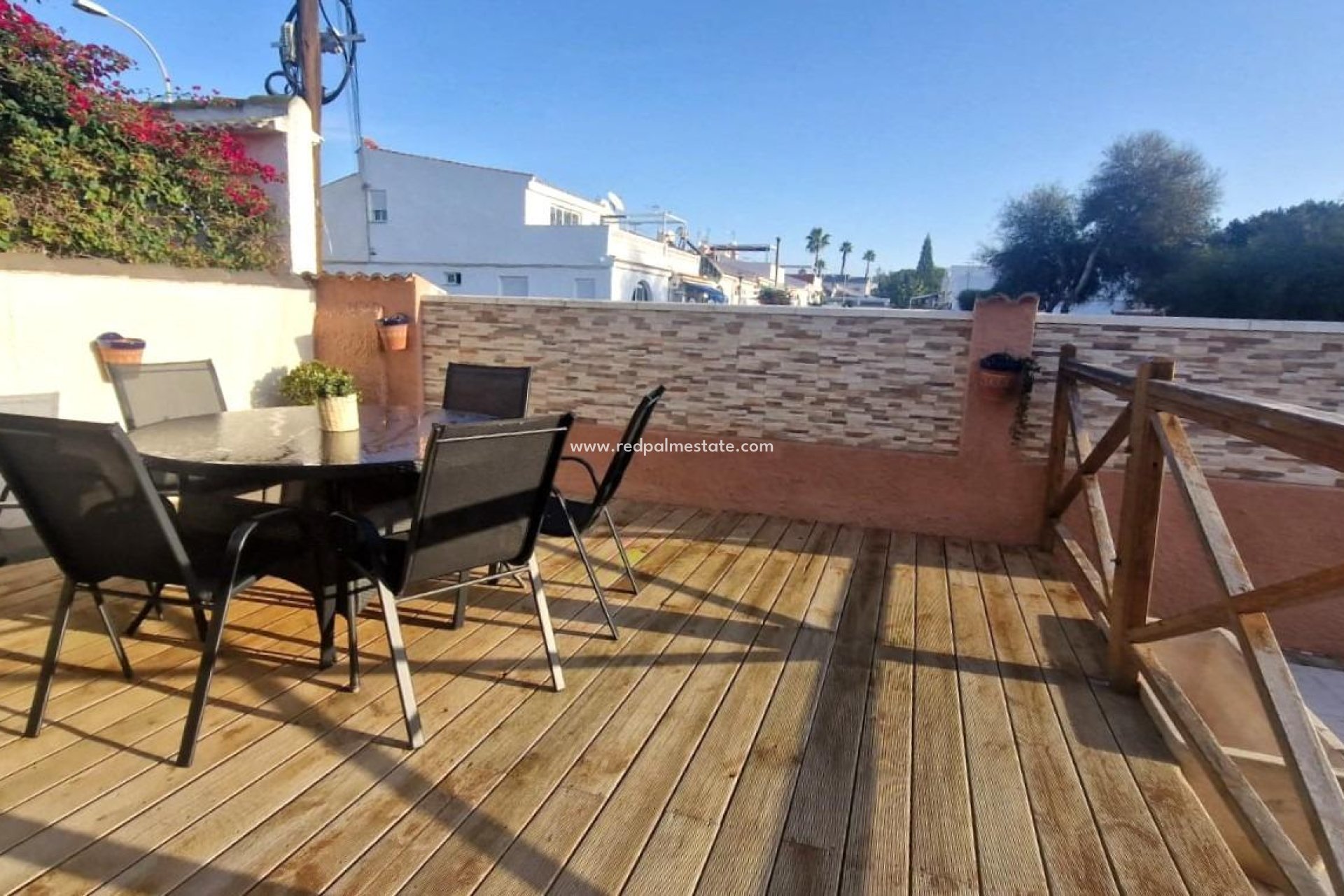 Resale - Detached Villa -
Torrevieja - La Siesta - El Salado -  Torreta