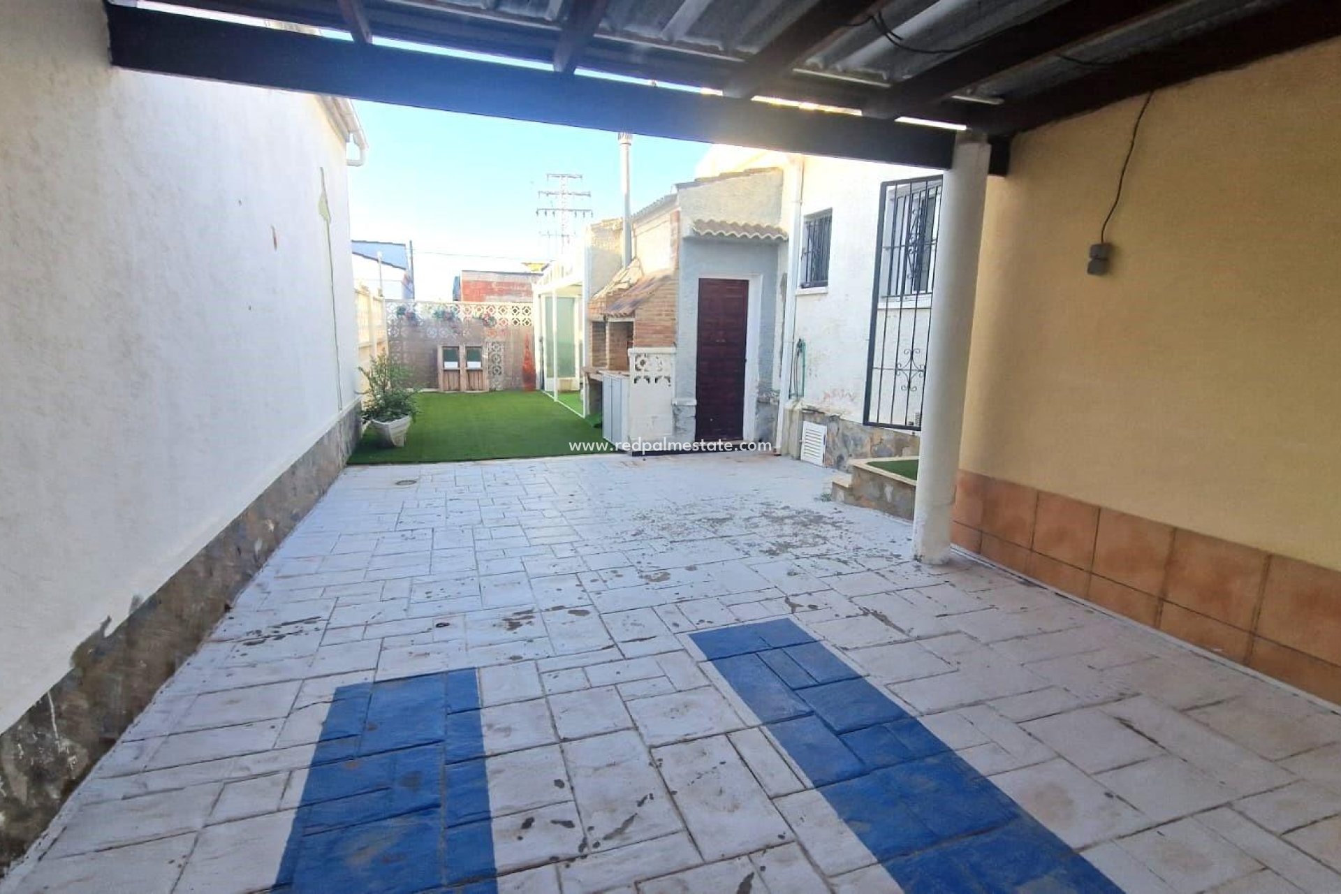 Resale - Detached Villa -
Torrevieja - La Siesta - El Salado -  Torreta