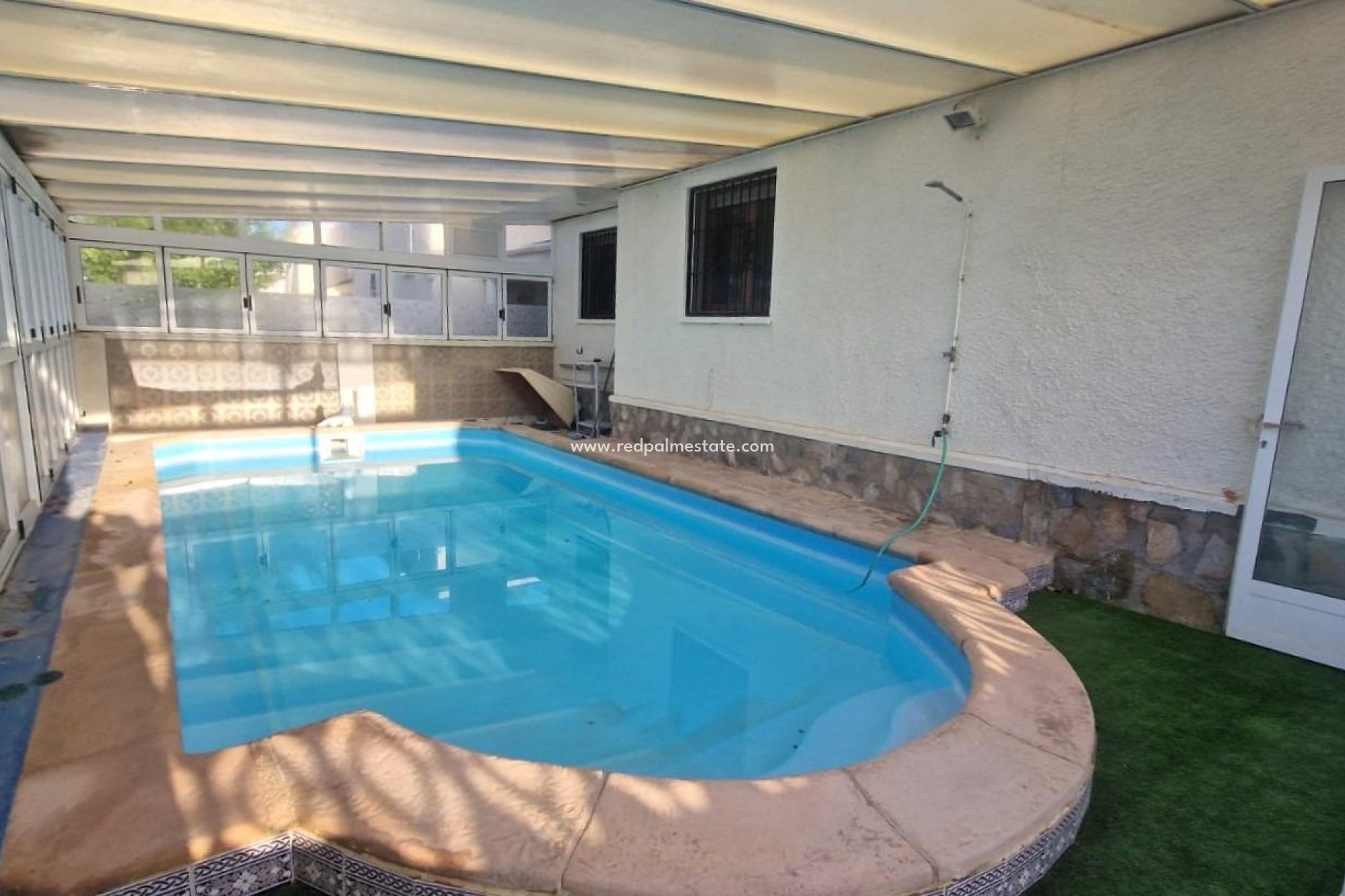 Resale - Detached Villa -
Torrevieja - La Siesta - El Salado -  Torreta