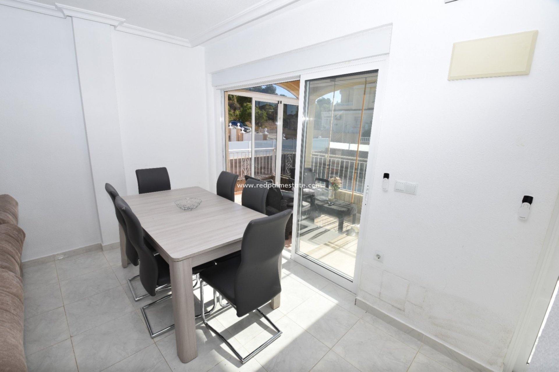 Resale - Detached Villa -
Torrevieja - Los Altos