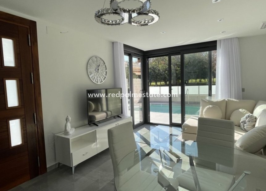 Resale - Detached Villa -
Torrevieja - Los Altos